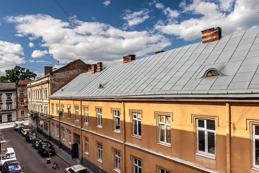 Modern 2Br Apartment In Central Lviv Exteriör bild